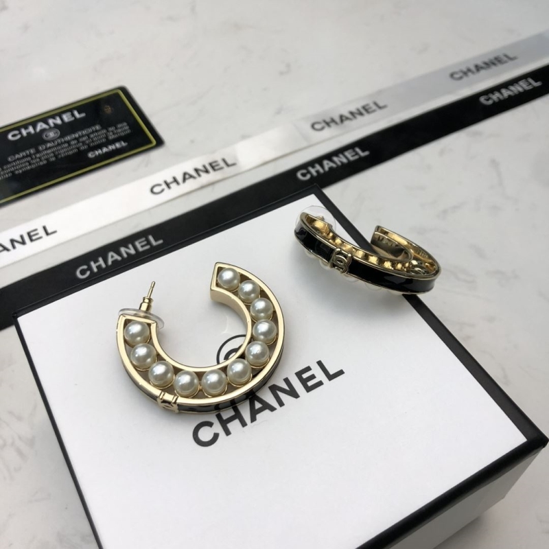 Ch**el earrings